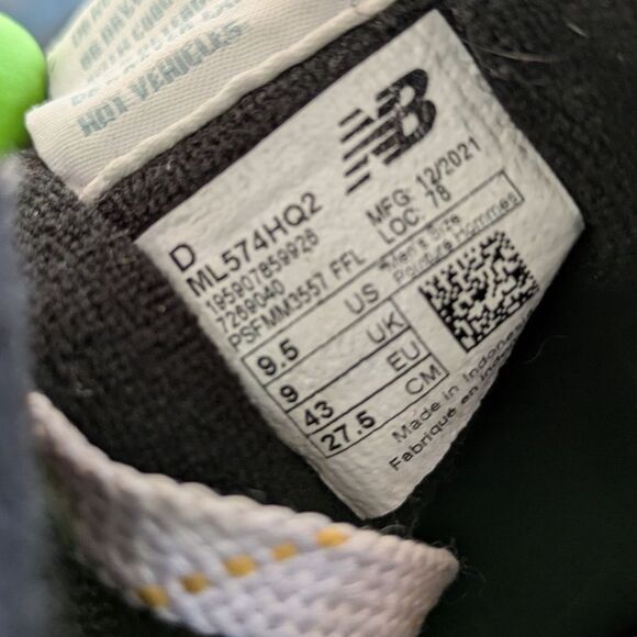 New Balance 574 Men's Khaki and Brown Sneakers - Picture 7 of 7